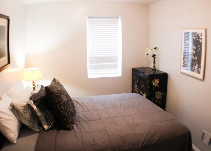 2 Bedroom East Carson Street Sanctuary